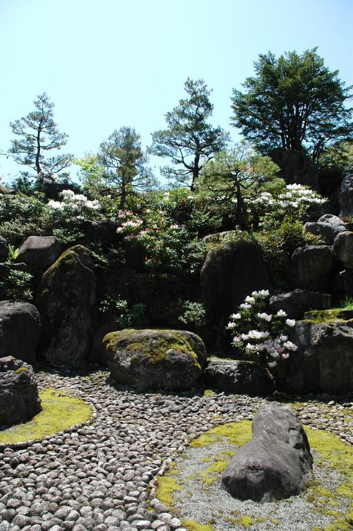 Okuhida Yakushi No Yu Honjin Hotel Takajama Kültér fotó