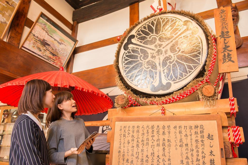 Okuhida Yakushi No Yu Honjin Hotel Takajama Kültér fotó